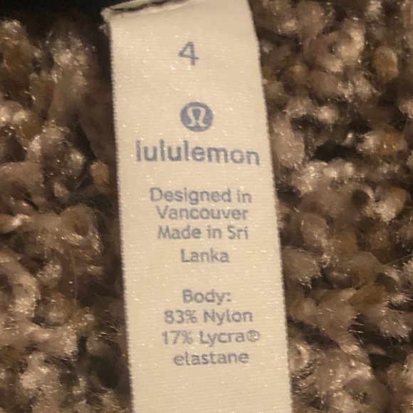 Lulu lemon leggings - Picture 3 of 3